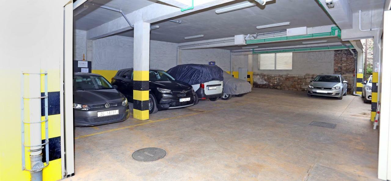 Luxury Apts Leone Split Centre Luaran gambar